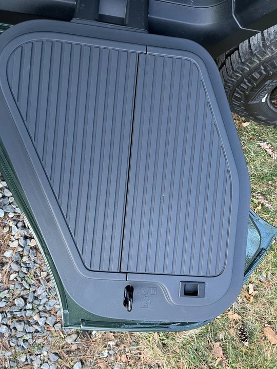 2022 Rivian R1T - Image 29 of 31
