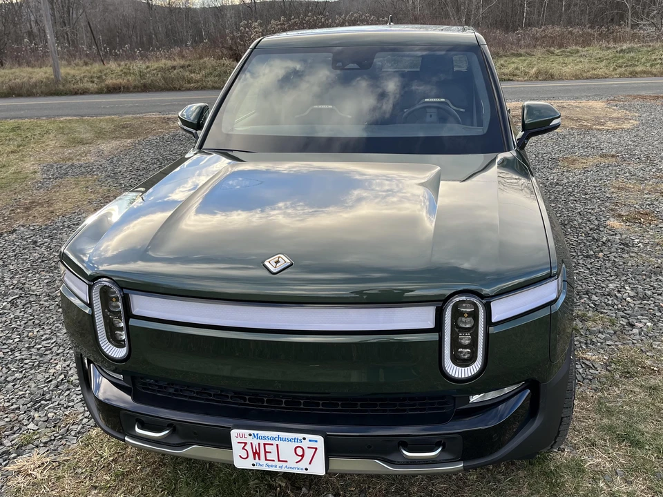 2022 Rivian R1T - Image 8 of 31