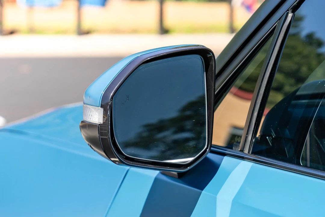 2022 Rivian R1T - Image 19 of 31