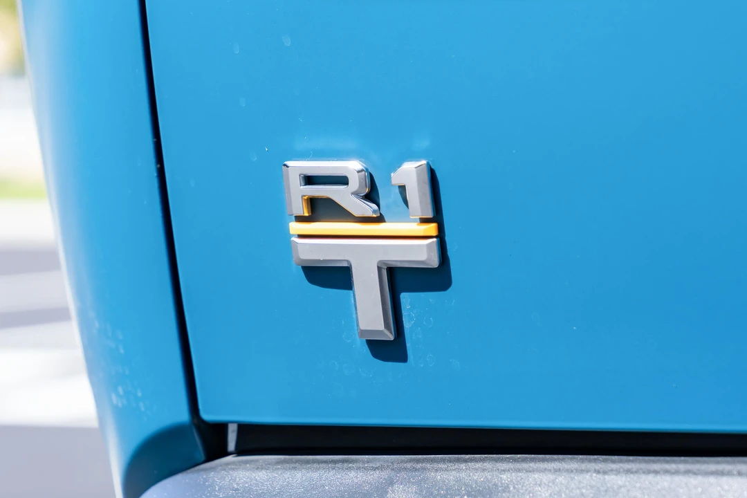 2022 Rivian R1T - Image 31 of 31