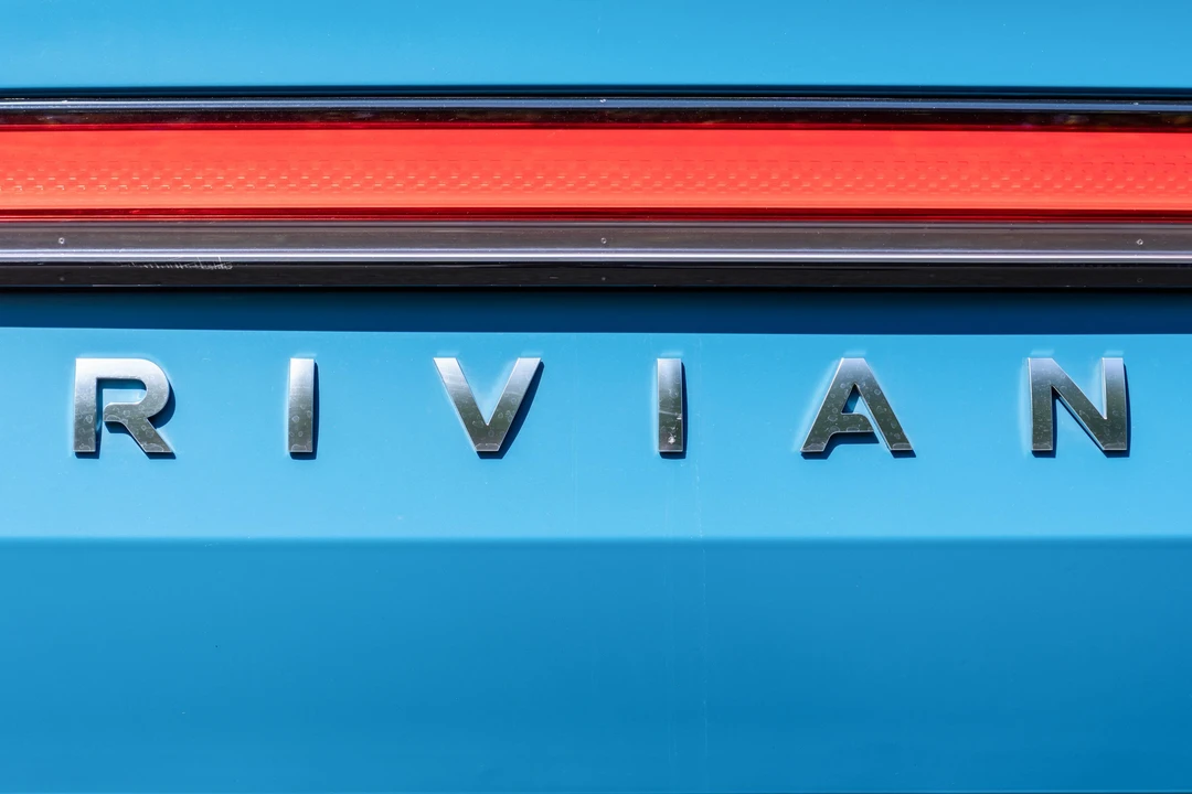 2022 Rivian R1T - Image 30 of 31