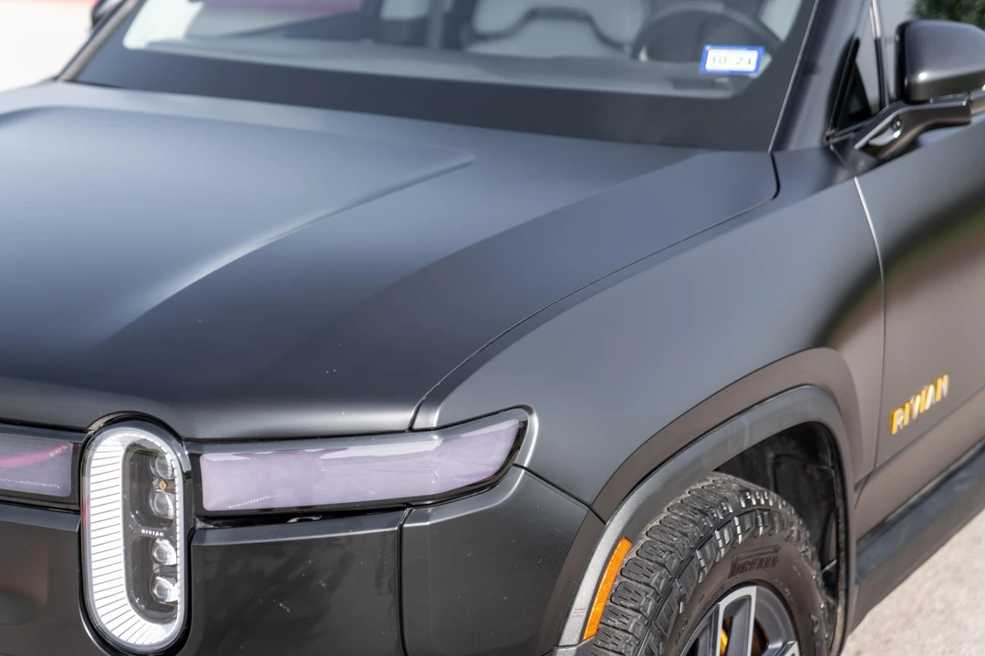 2022 Rivian R1T - Image 16 of 31
