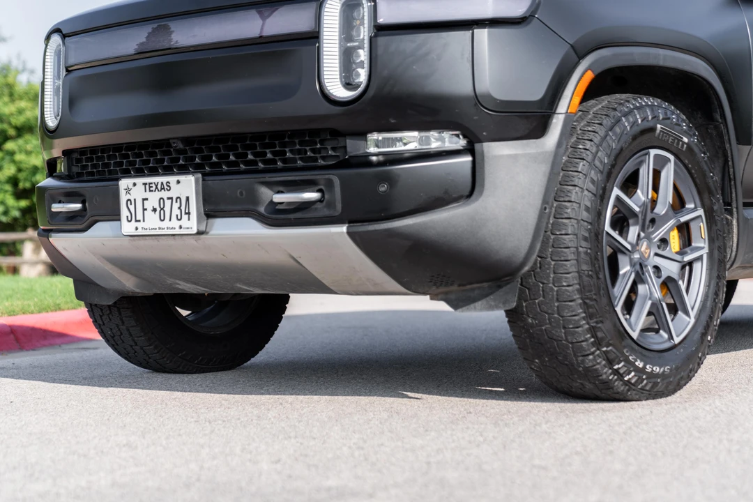 2022 Rivian R1T - Image 14 of 31
