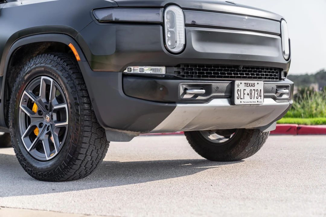 2022 Rivian R1T - Image 10 of 31