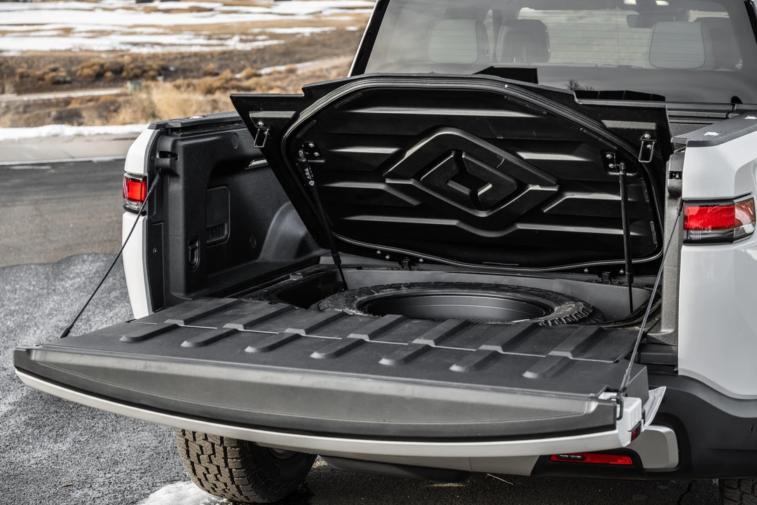 2022 Rivian R1T - Image 31 of 31