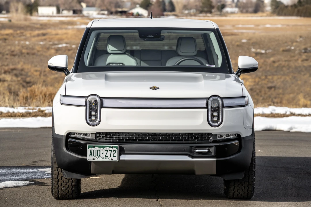 2022 Rivian R1T - Image 7 of 31