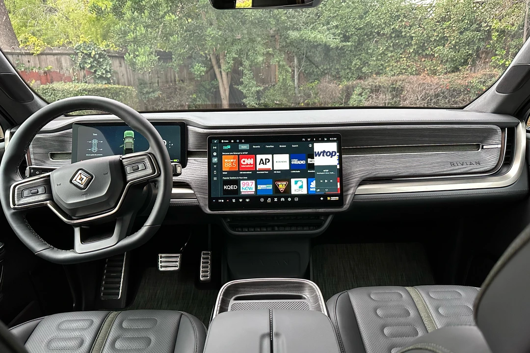 2022 Rivian R1T - Image 29 of 31