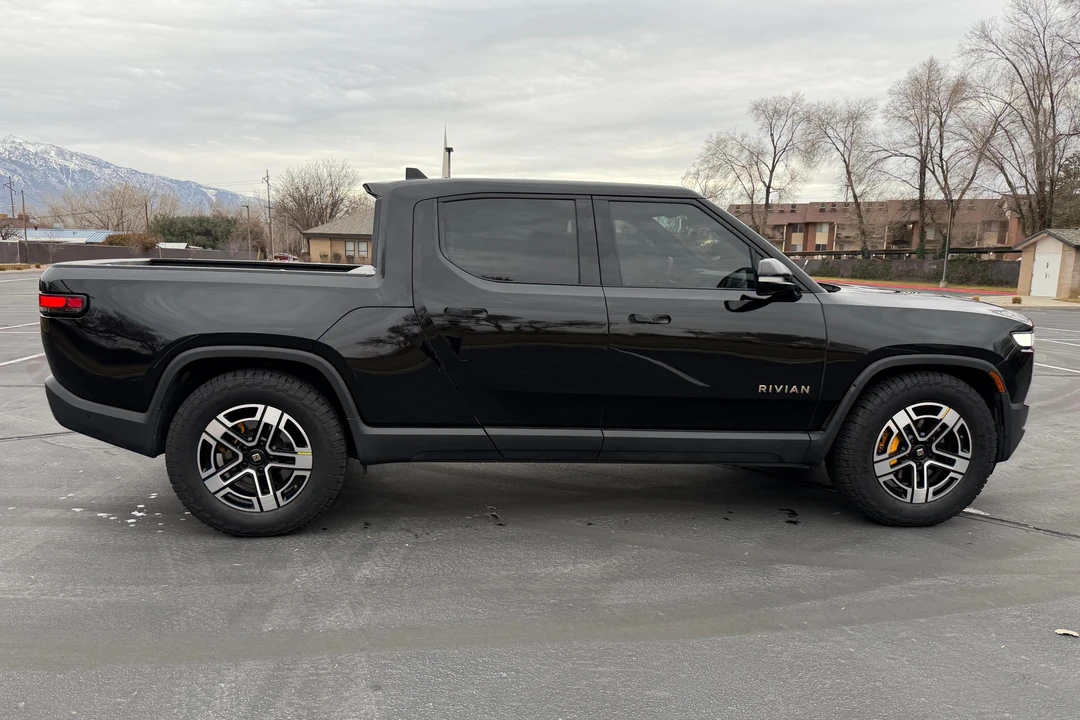 2022 Rivian R1T - Image 3 of 31