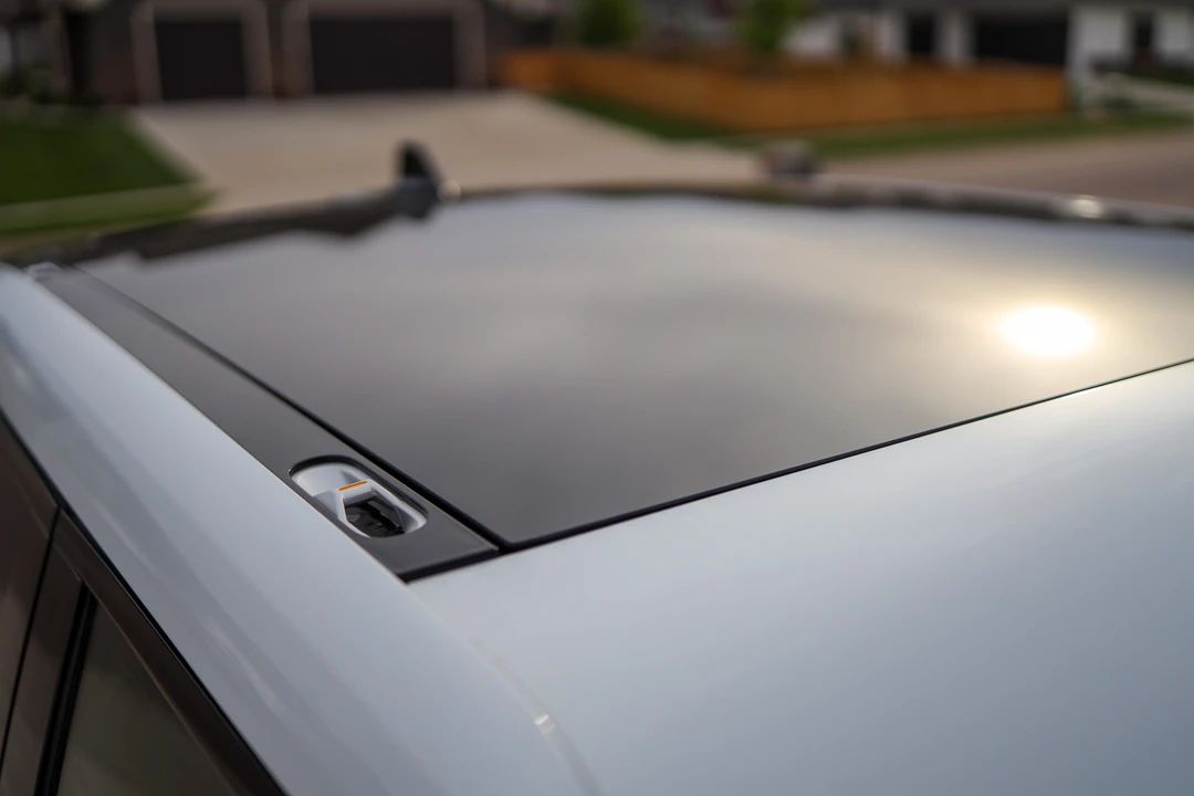 2022 Rivian R1T - Image 17 of 31