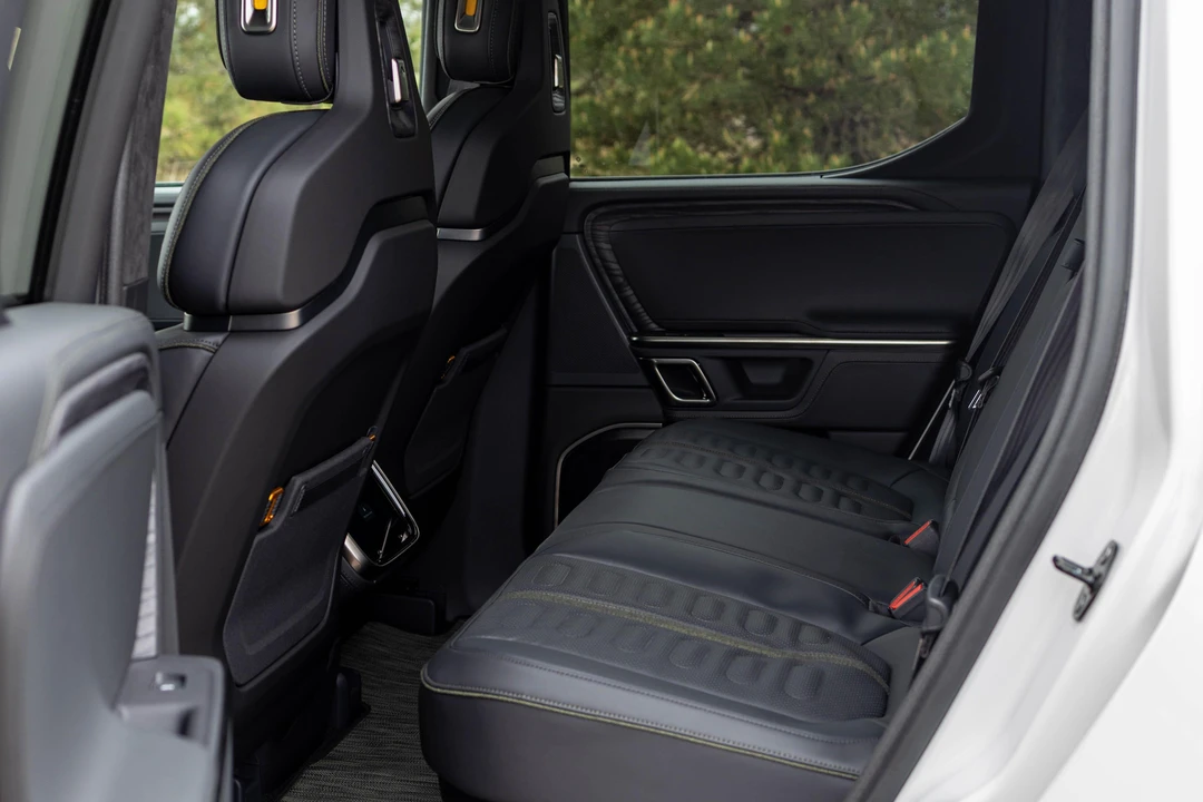 2022 Rivian R1T - Image 24 of 31