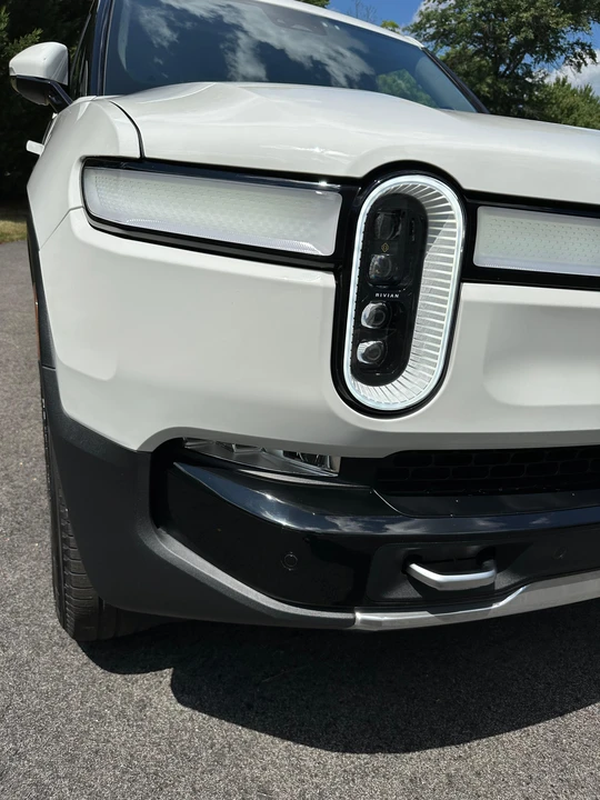 2022 Rivian R1T - Image 11 of 31