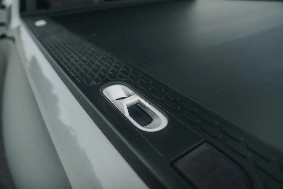 2022 Rivian R1T - Image 26 of 31