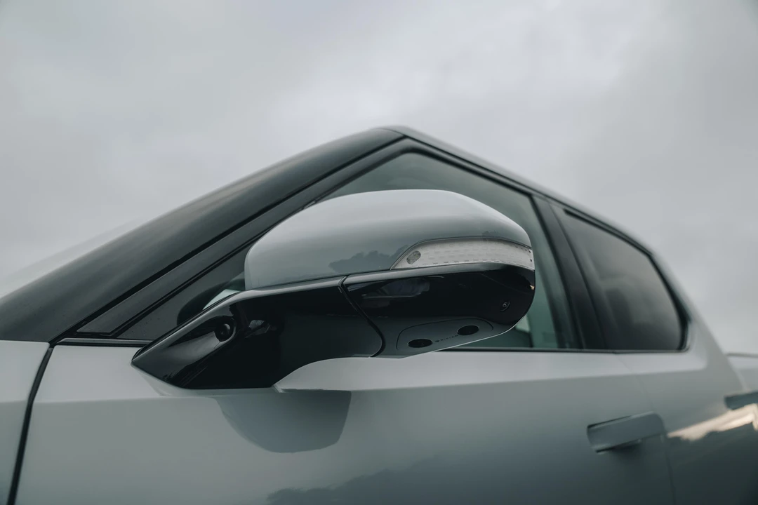 2022 Rivian R1T - Image 21 of 31