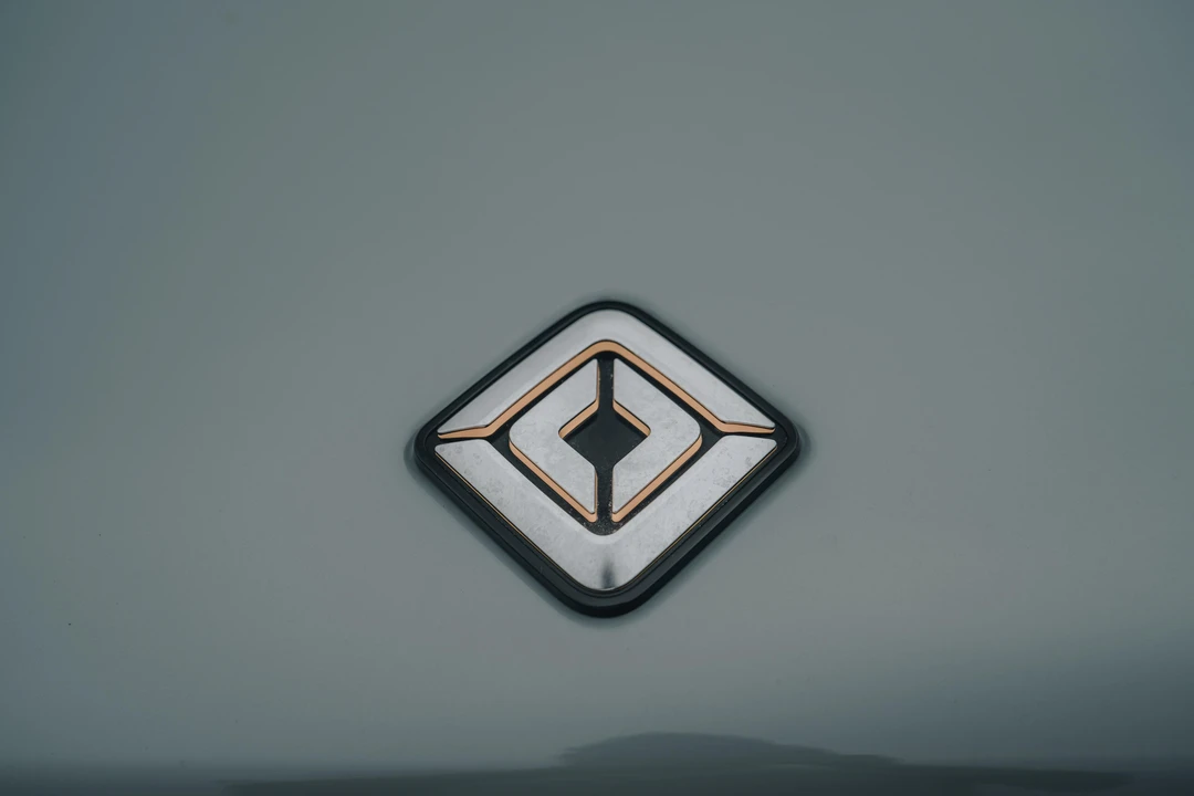 2022 Rivian R1T - Image 17 of 31