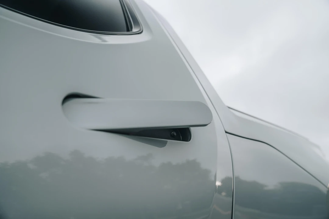 2022 Rivian R1T - Image 23 of 31
