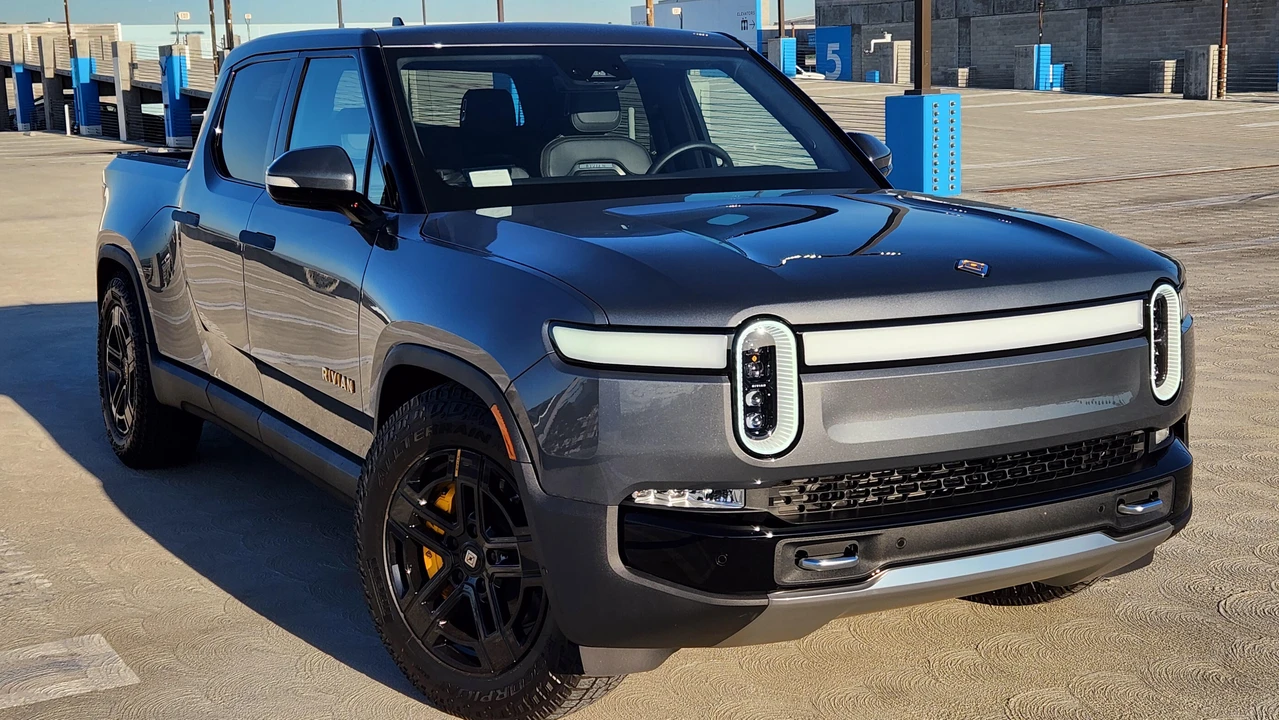 2022 Rivian R1T - Image 26 of 31