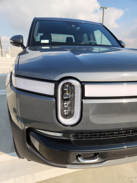 2022 Rivian R1T - Image 29 of 31