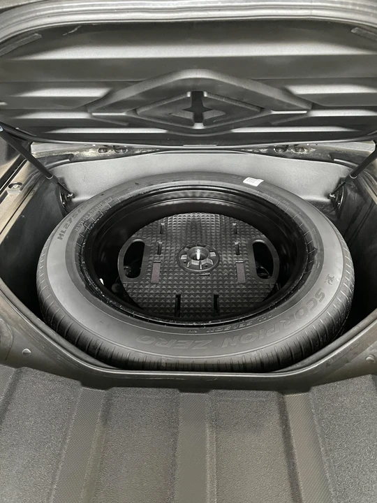 2022 Rivian R1T - Image 21 of 31