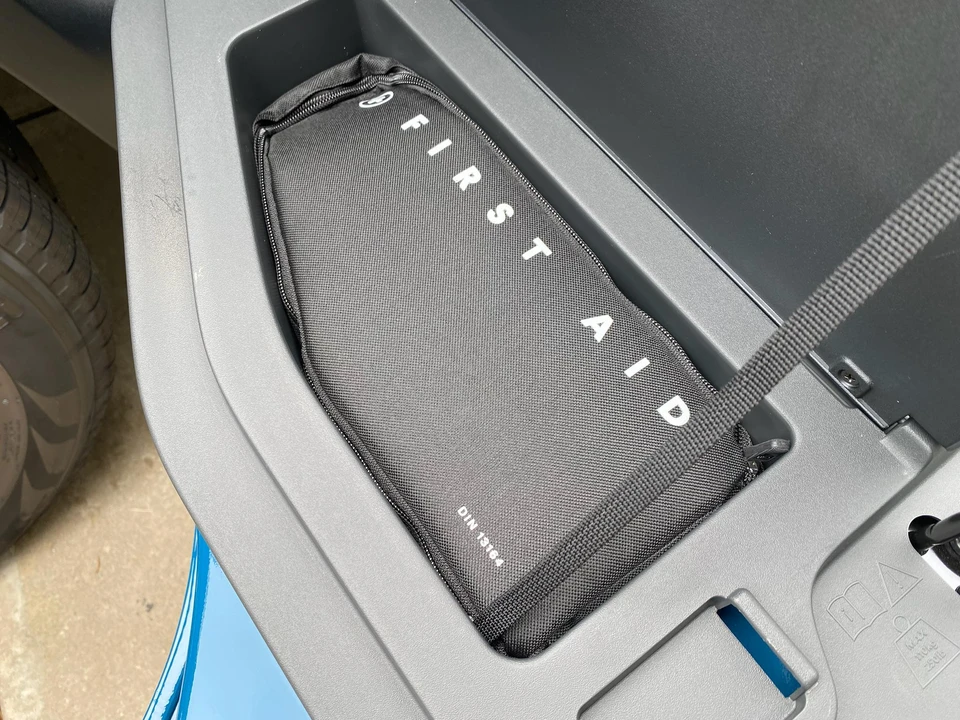 2022 Rivian R1T - Image 18 of 31