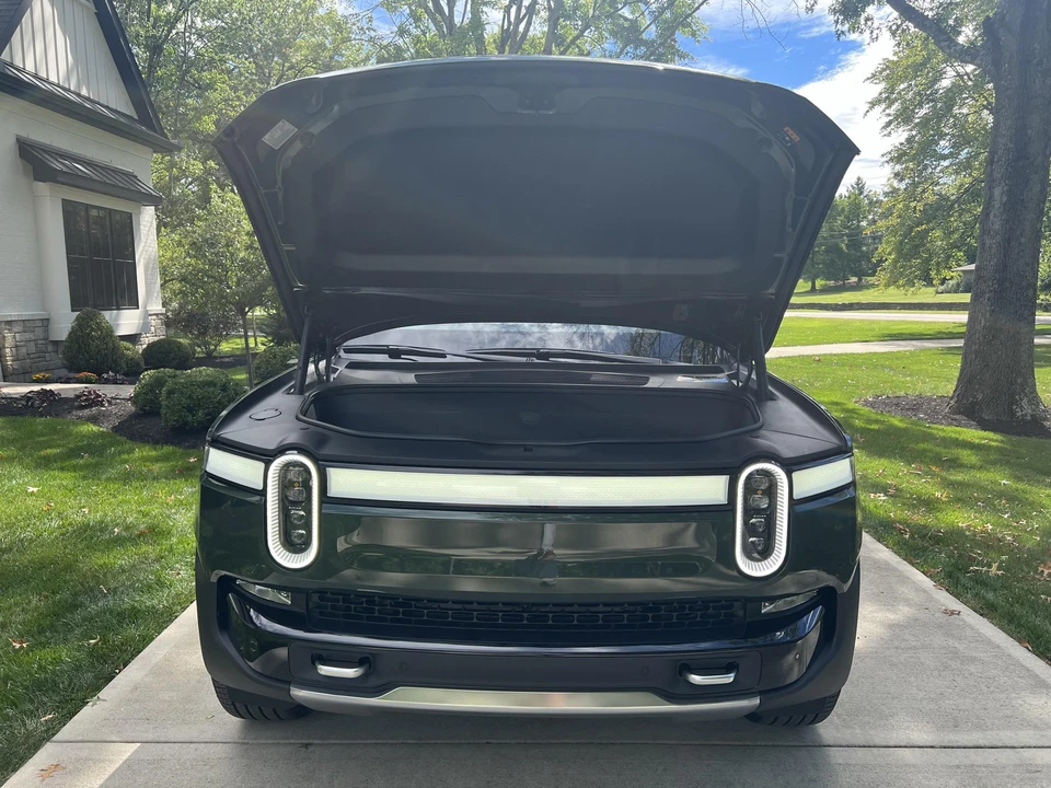 2022 Rivian R1T - Image 7 of 31