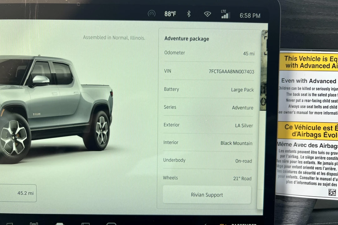 2022 Rivian R1T - Image 27 of 31