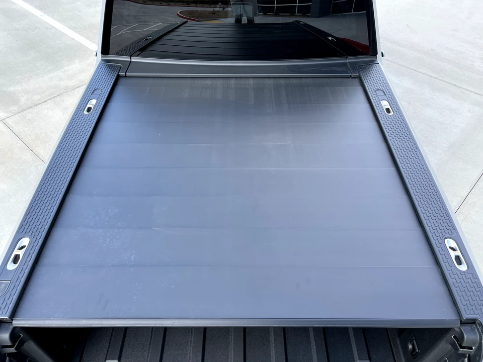 2022 Rivian R1T - Image 16 of 31