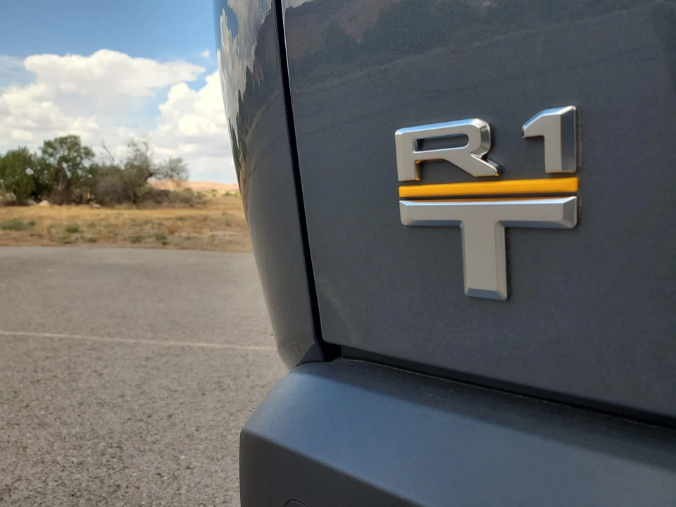 2022 Rivian R1T - Image 23 of 31
