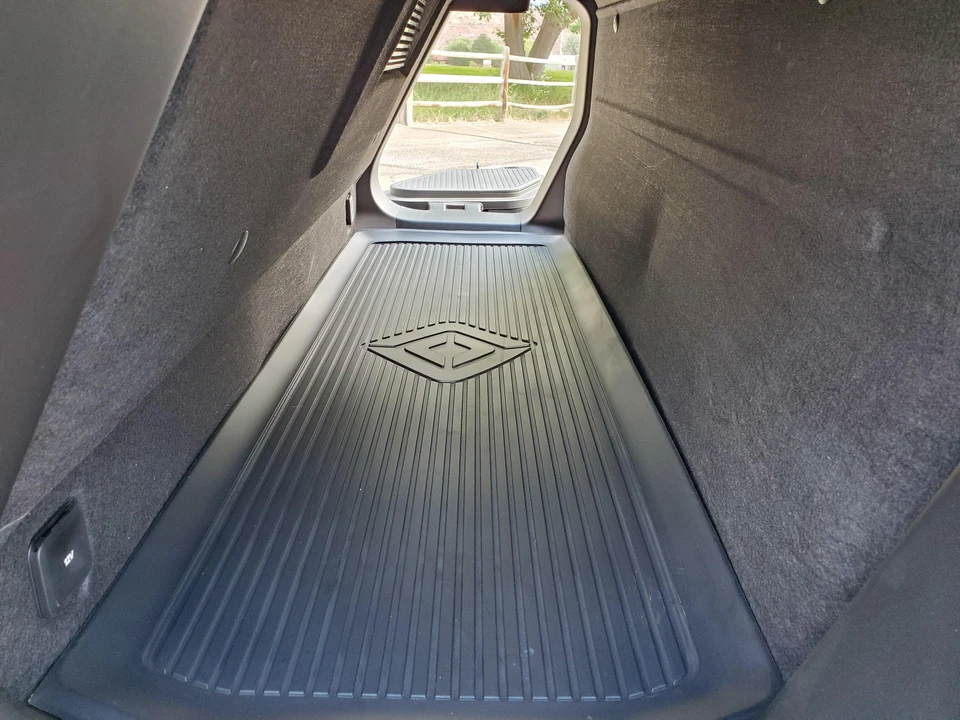 2022 Rivian R1T - Image 20 of 31