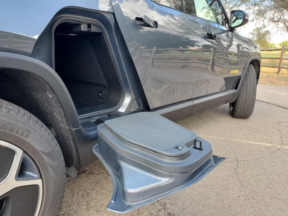2022 Rivian R1T - Image 28 of 31