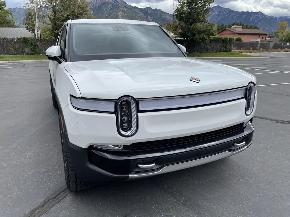 2022 Rivian R1T - Image 6 of 31