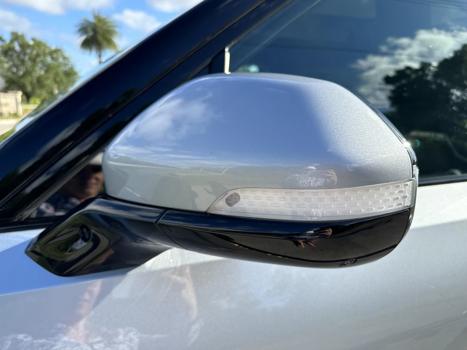 2022 Rivian R1T - Image 23 of 31