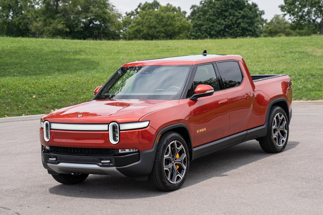 2022 Rivian R1T - Image 7 of 31