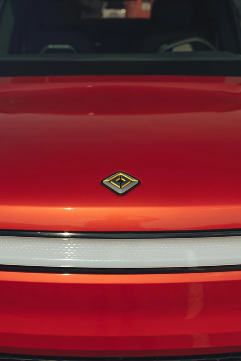2022 Rivian R1T - Image 25 of 31