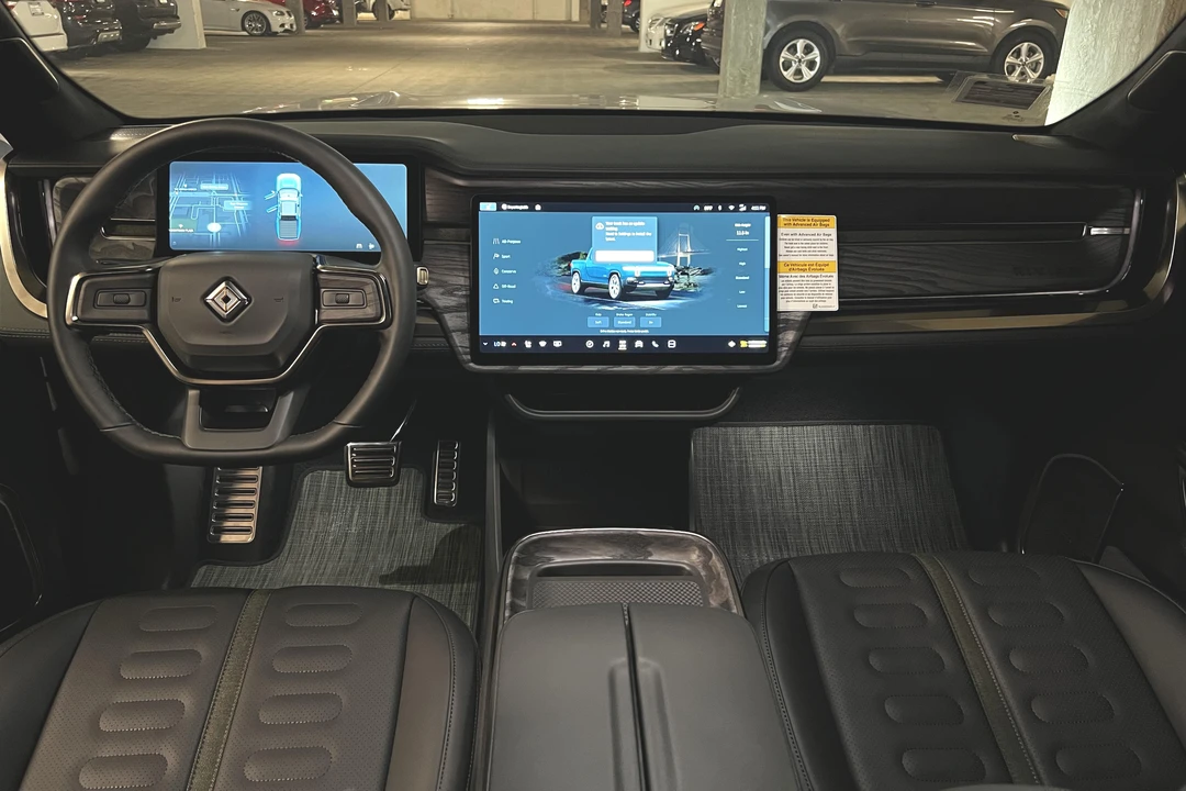 2022 Rivian R1T - Image 23 of 31