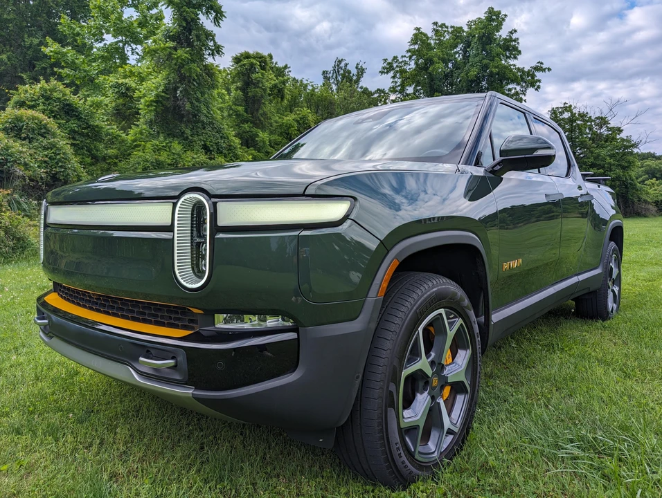 2022 Rivian R1T - Image 6 of 31