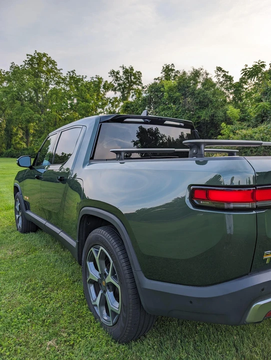 2022 Rivian R1T - Image 20 of 31