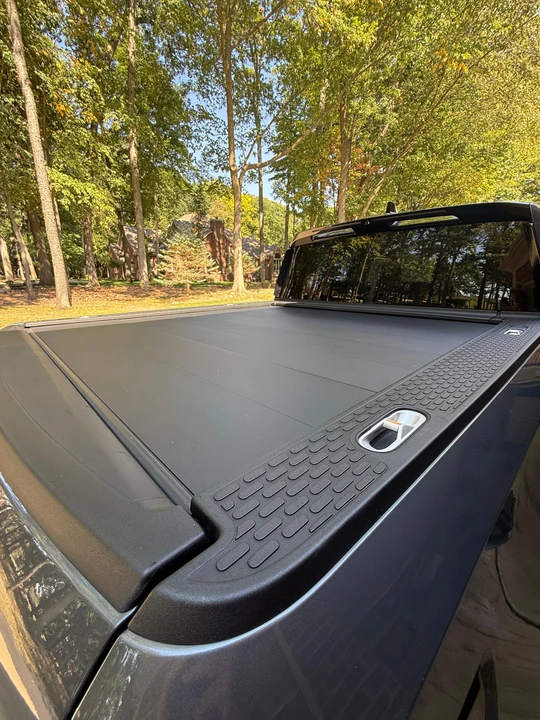 2022 Rivian R1T - Image 30 of 31