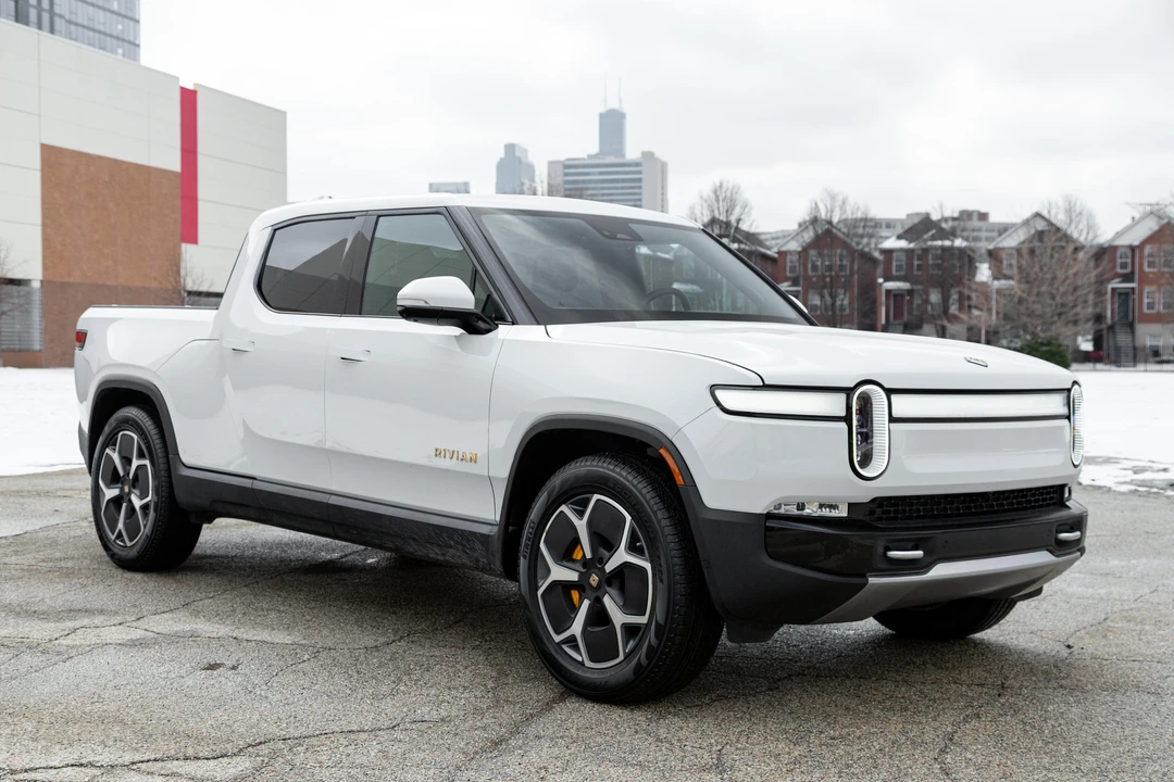 2022 Rivian R1T - Image 29 of 31