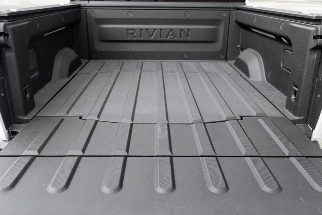 2022 Rivian R1T - Image 19 of 31