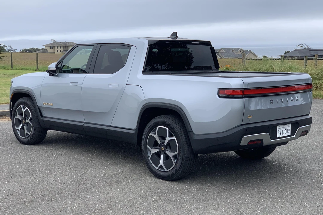 2022 Rivian R1T - Image 4 of 31