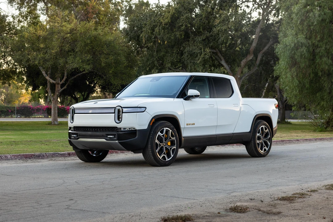 2022 Rivian R1T - Image 9 of 31