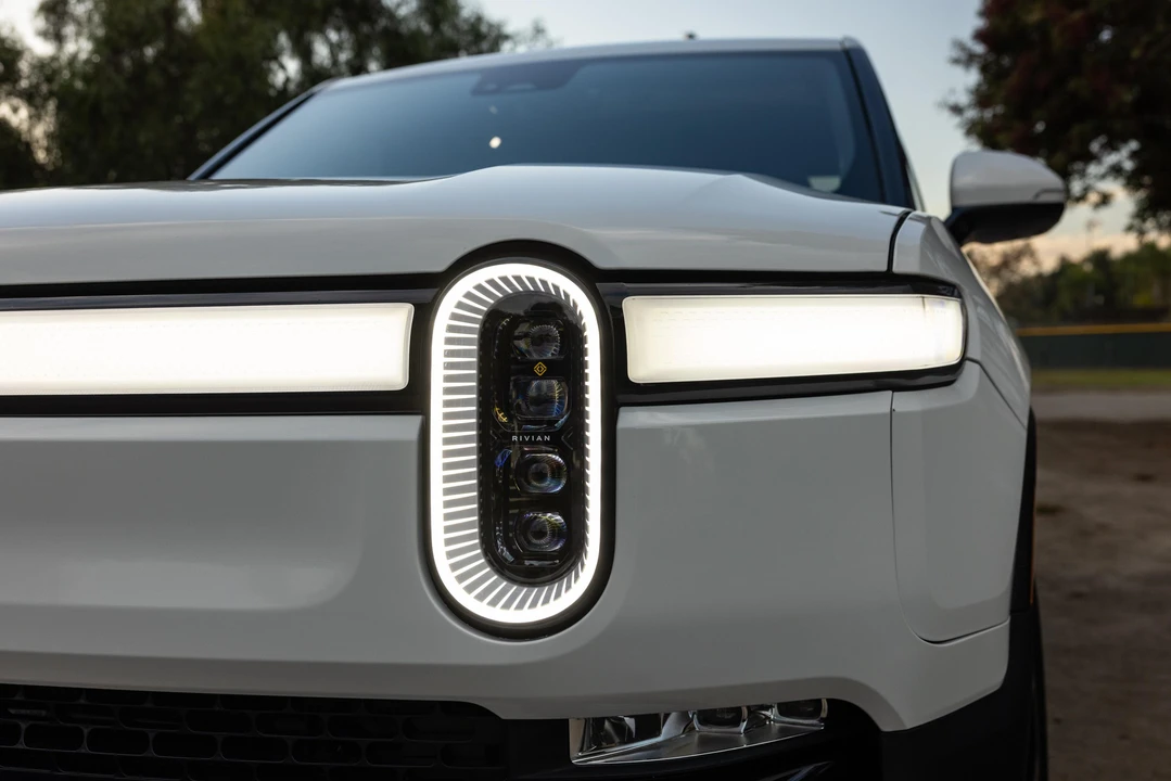 2022 Rivian R1T - Image 29 of 31