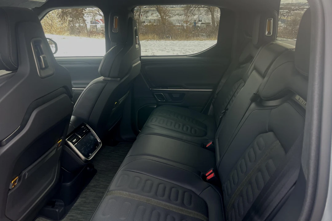 2022 Rivian R1T - Image 12 of 13
