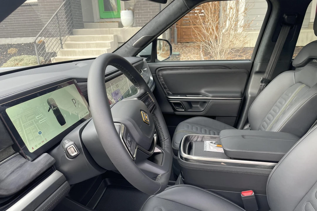2022 Rivian R1T - Image 10 of 13