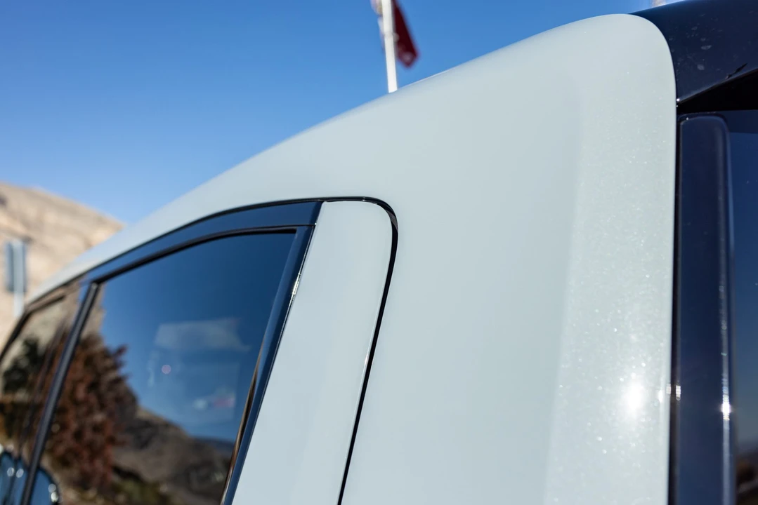 2022 Rivian R1T - Image 23 of 31