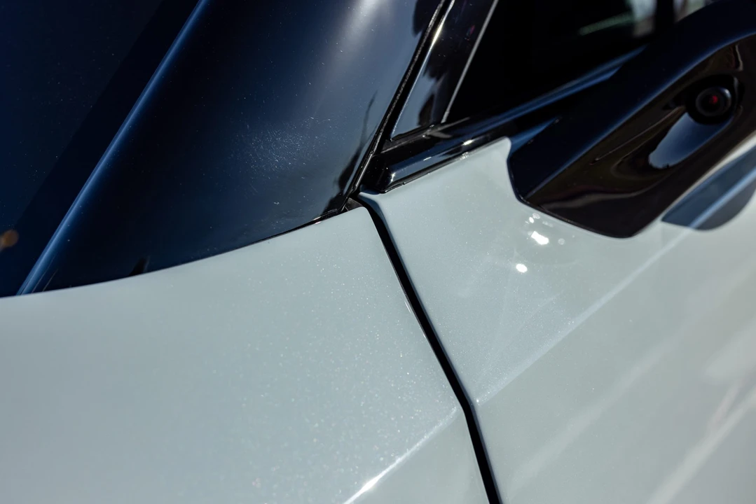 2022 Rivian R1T - Image 19 of 31