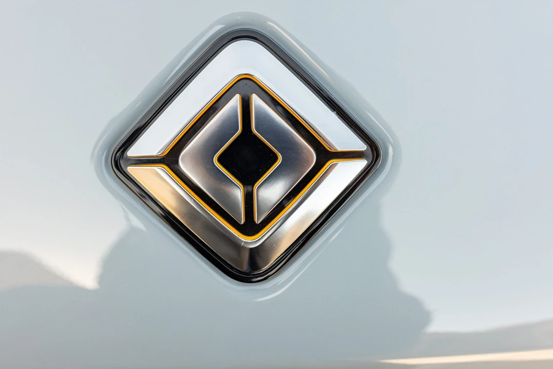 2022 Rivian R1T - Image 10 of 31