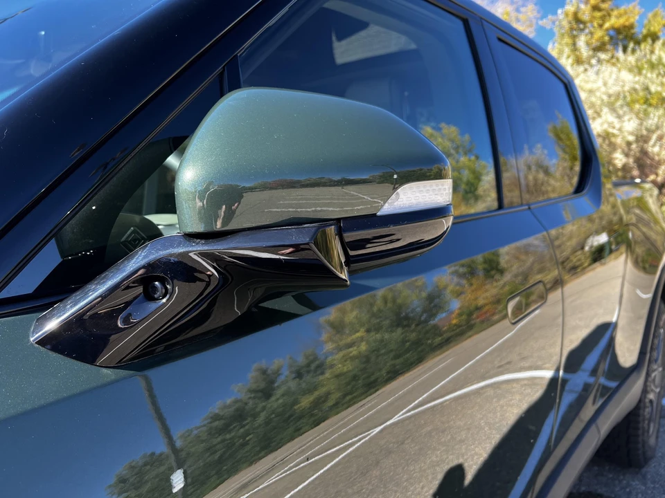 2022 Rivian R1T - Image 20 of 31