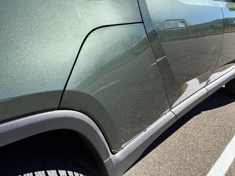 2022 Rivian R1T - Image 31 of 31