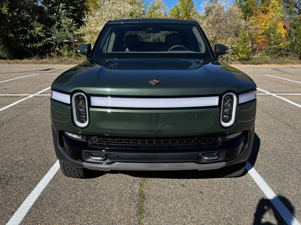 2022 Rivian R1T - Image 15 of 31
